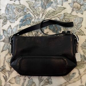 Vintage Coach soho mini black leather Bag